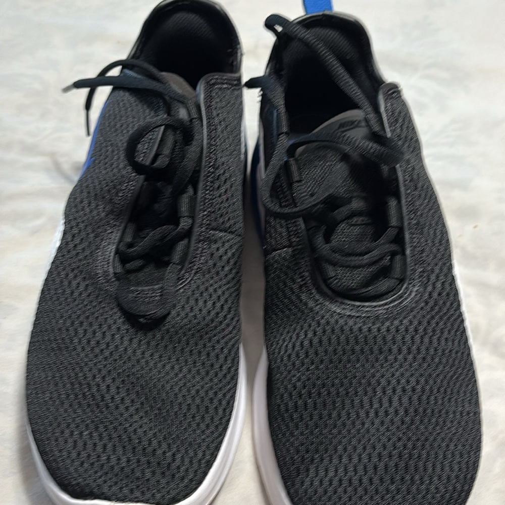 Size 8.5 men’s shoe - Picture 8 of 15